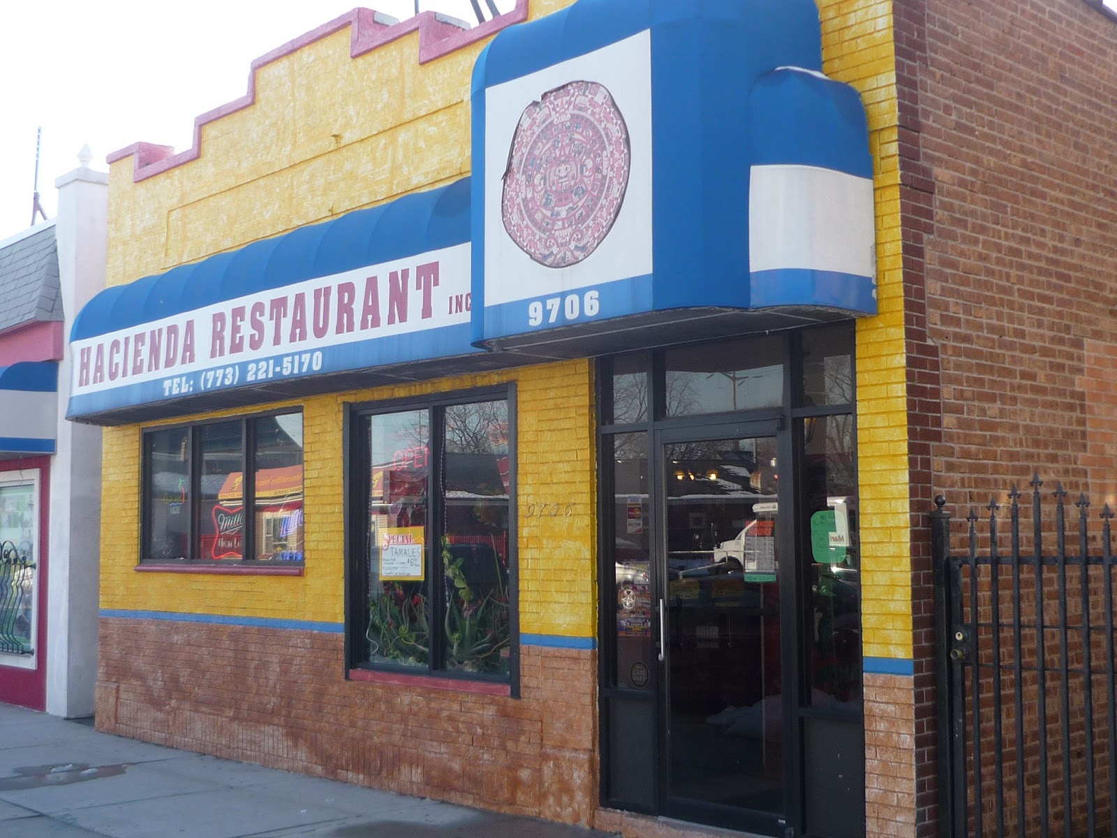 Smokin' Chokin' and Chowing with the King Chicago Taco Tour