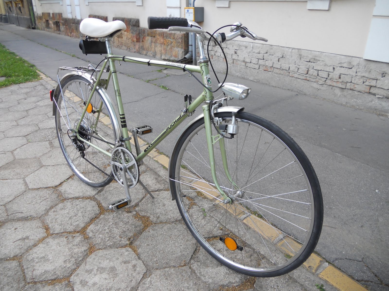 Puch%2B006.JPG