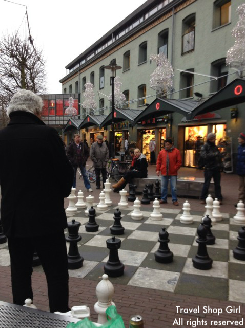 Chess game in Max Euweplein square