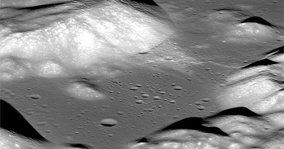Approach to Taurus Littrow Valley - Lunar Pioneer