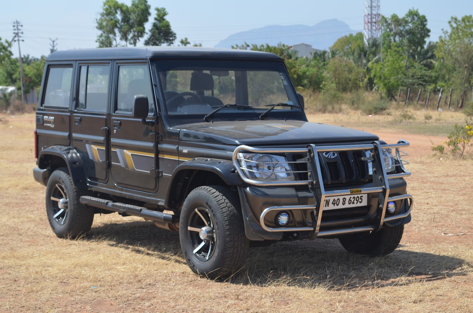 Bolero Jeep
