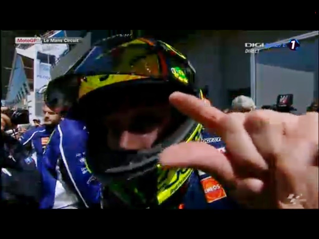 Velentino Rossi Action in Le Mans Circuit 2014 Action Velentino Rossi Action in Le Mans Circuit 2014 Action