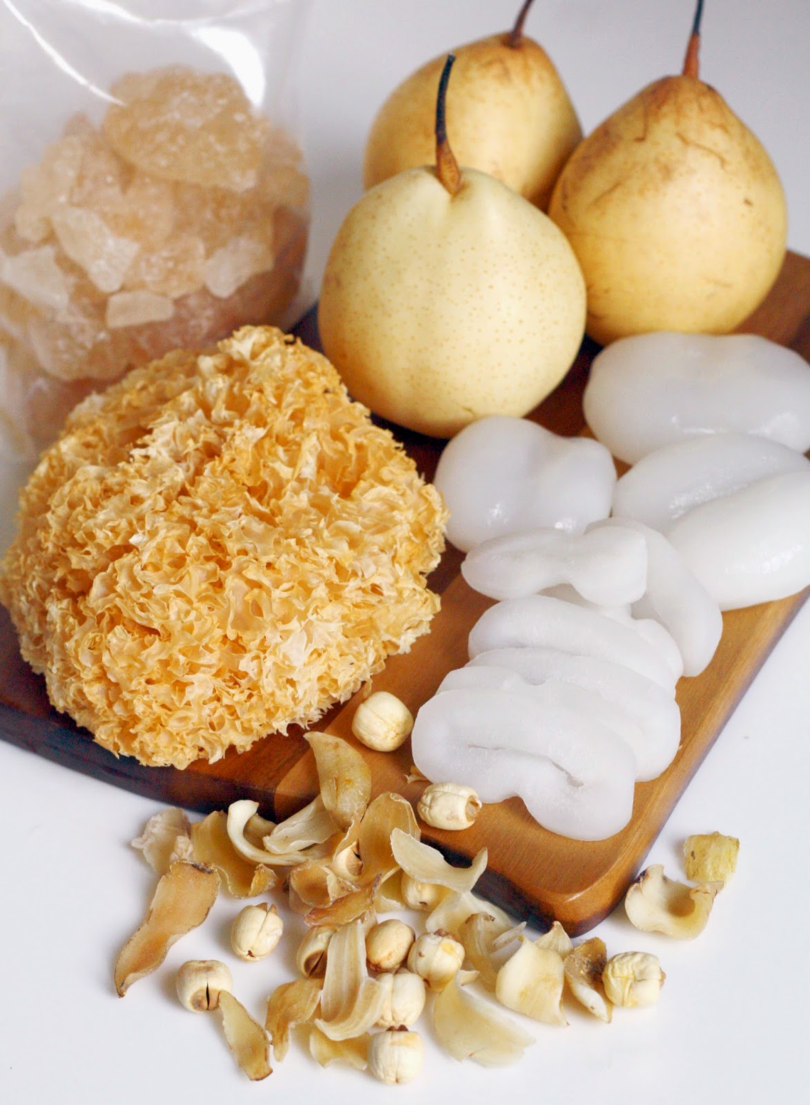 Alvin's Penthouse Kitchen Sea Coconut Snow Fungus Pear Soup Dessert