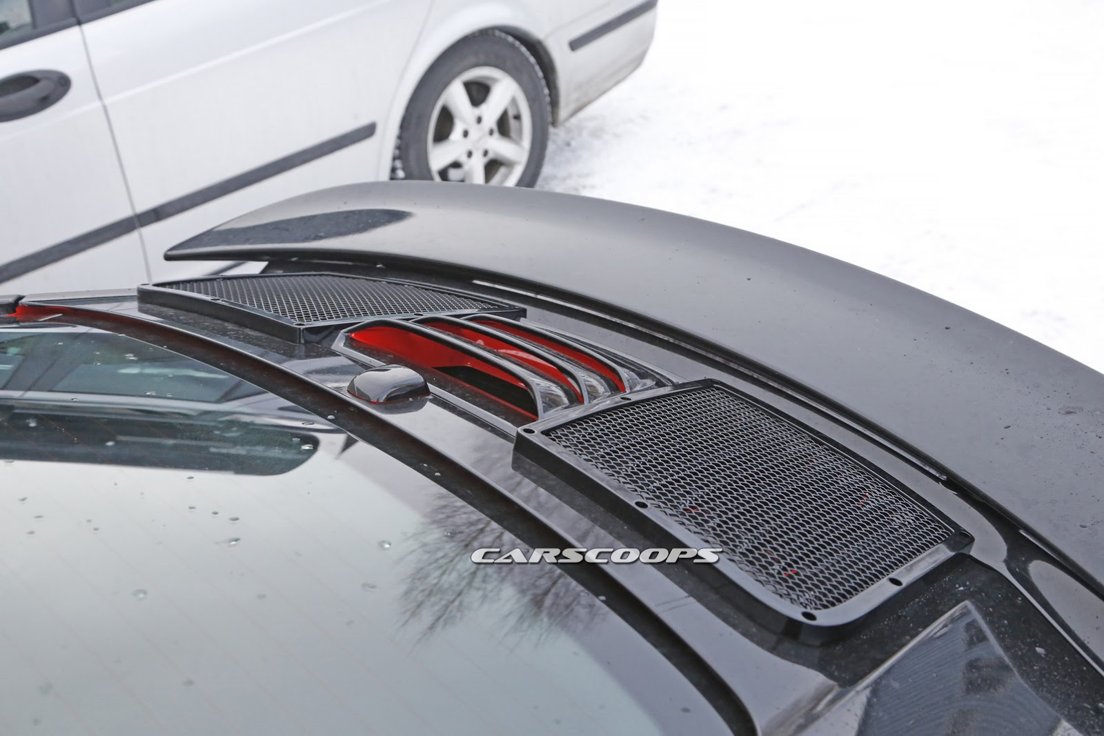 2016-Porsche-911-Turbo-FL-9Csp.jpg