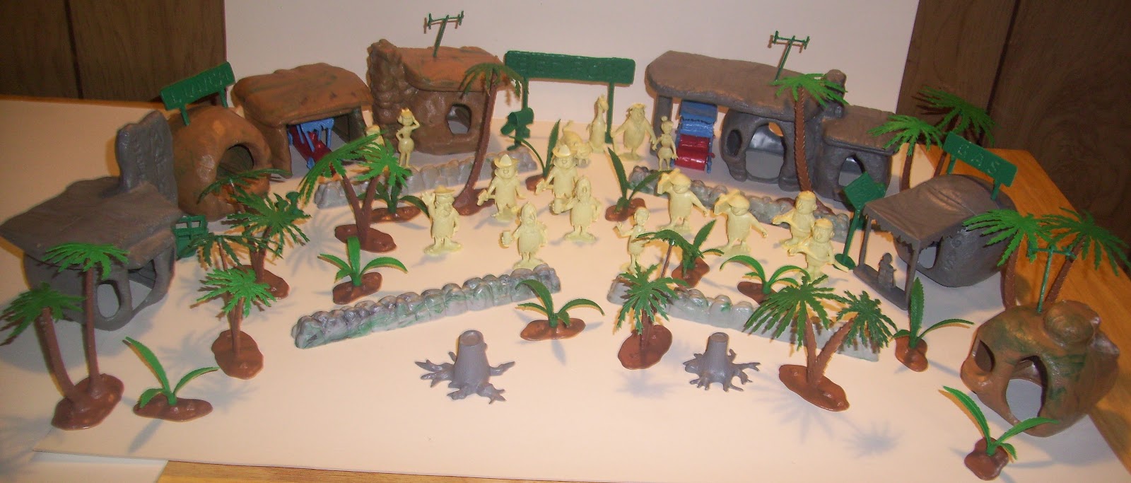 My Favorite Things Marx Play Set 1963 Flintstones