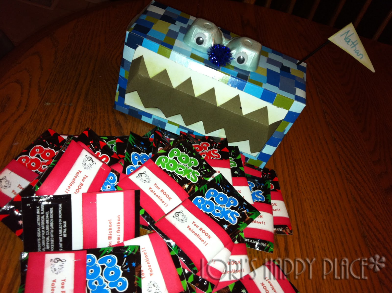Lori's Happy Place: Valentines and box