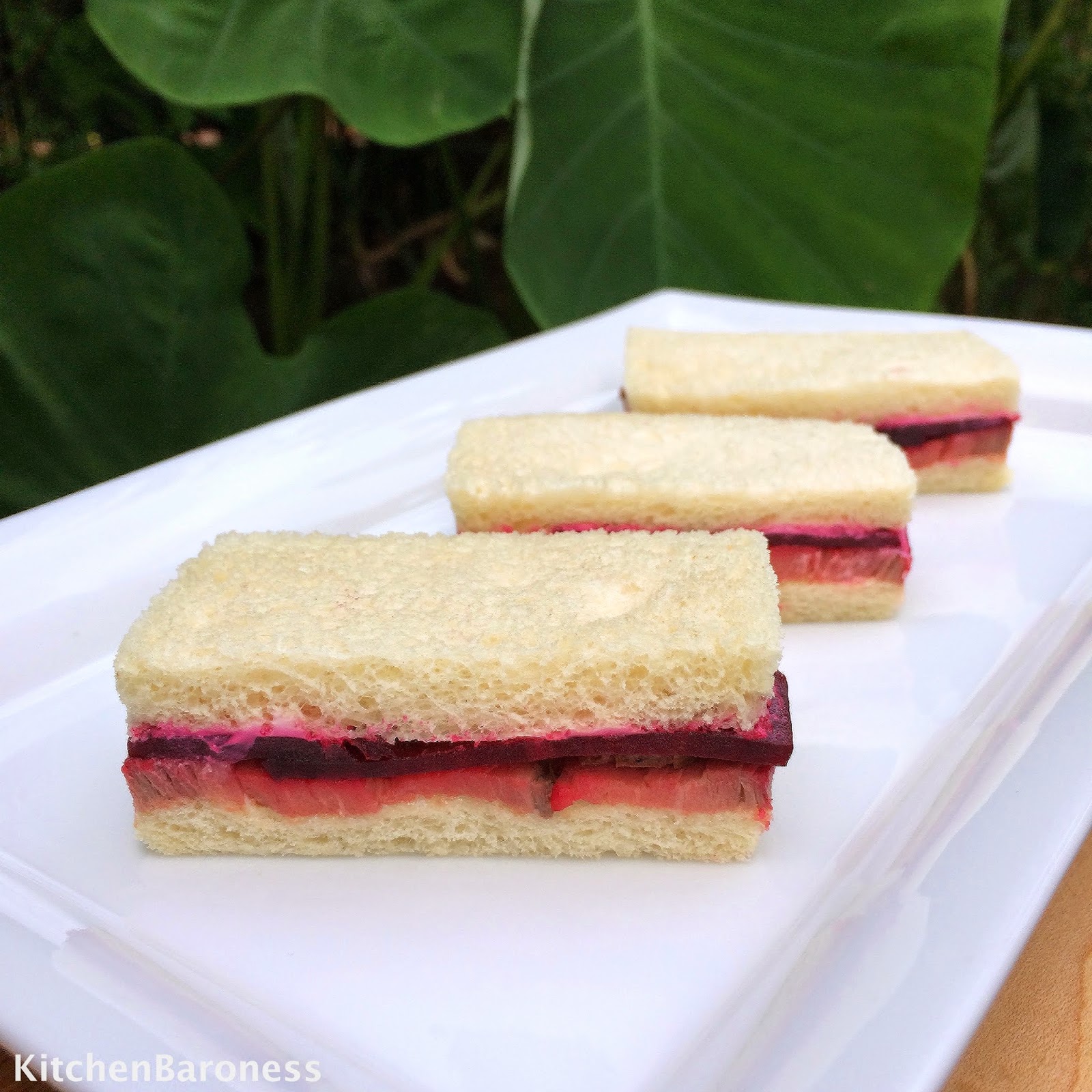 KitchenBaroness Roast Beef With Beetroot Tea Sandwiches