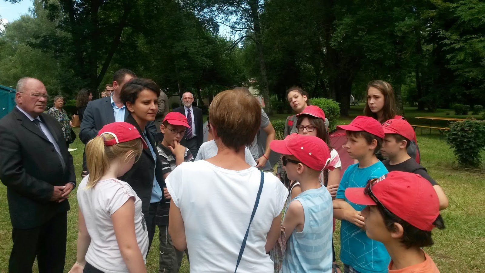 rencontre femmes etampes