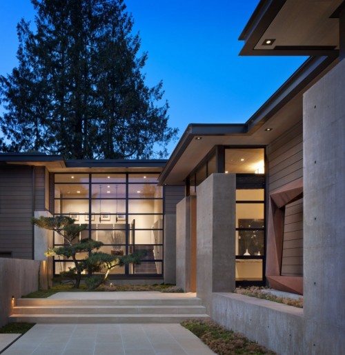 house by Sullivan Conard Architects 