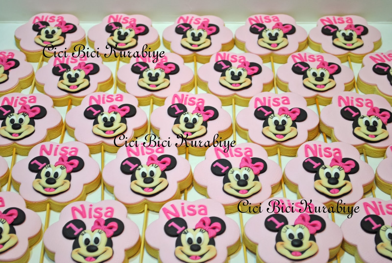 Cici Bici Kurabiye &amp; Cupcake &amp; Pasta İzmit Nisa�nın Minnie Mouse