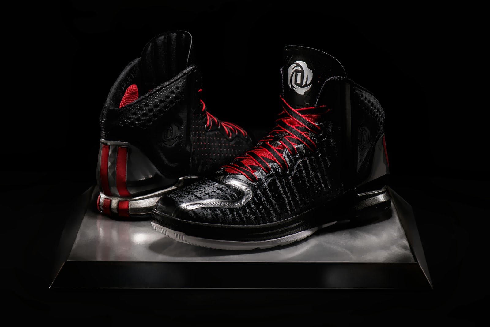 all black derrick rose shoes