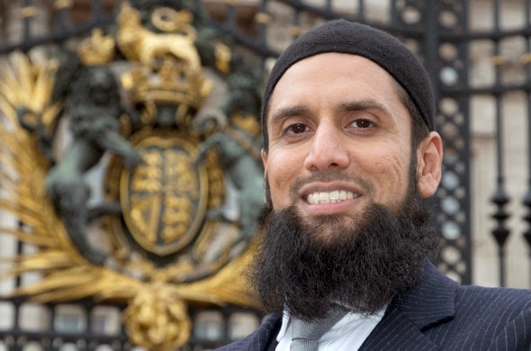 Wawacara Khusus Imam di Militer Inggris, Asim Hafiz