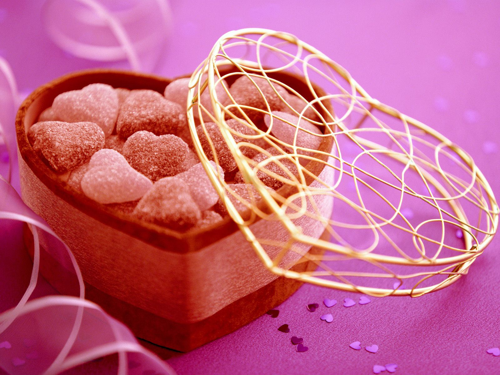 http://4.bp.blogspot.com/-Ri2-Fq83yCA/Twb4iY3xGCI/AAAAAAAACQ4/KFc32hYRWpA/s1600/Valentines_day_wallpaper.jpg
