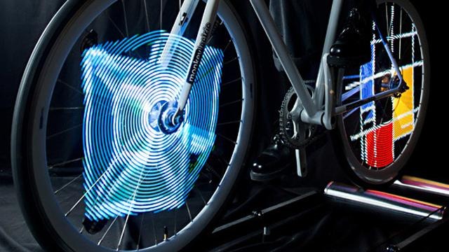 Monkey Light:  frikismo led para la bici