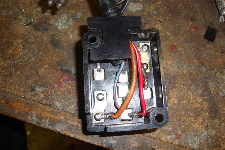 1968 Mustang Convertible Restoration: Re-Fusing The Box 1967 mustang fuse box 