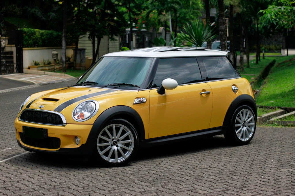 21.Jual%2BBeli%2BMobil%2BBekas%2BSurabay