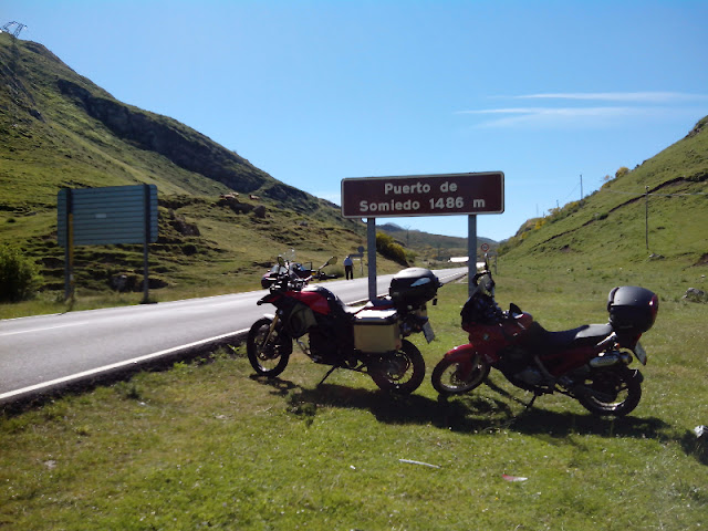 Puerto Somiedo moto BMW