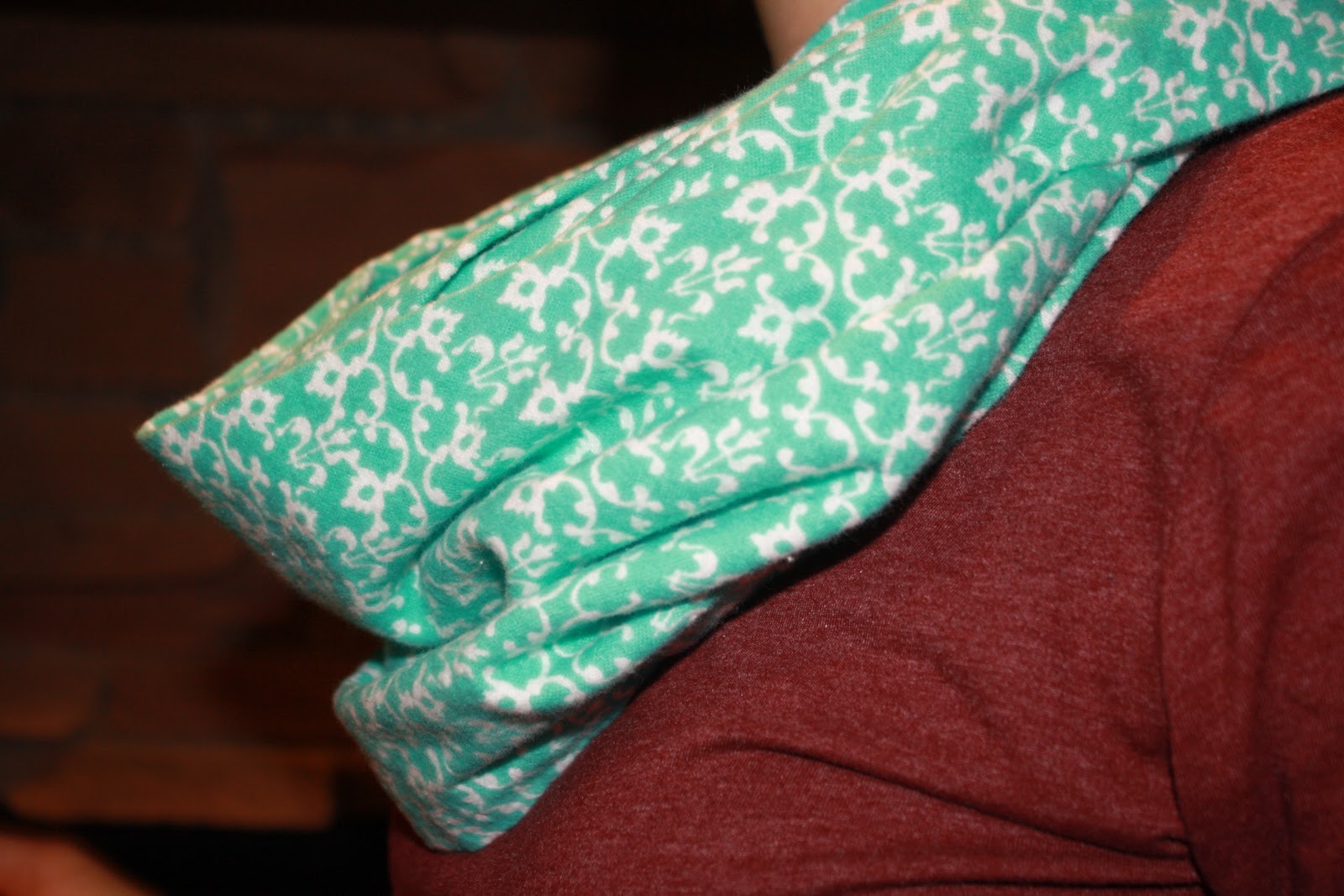 Muscle Mama Tutorial Circle Scarf for Beginners