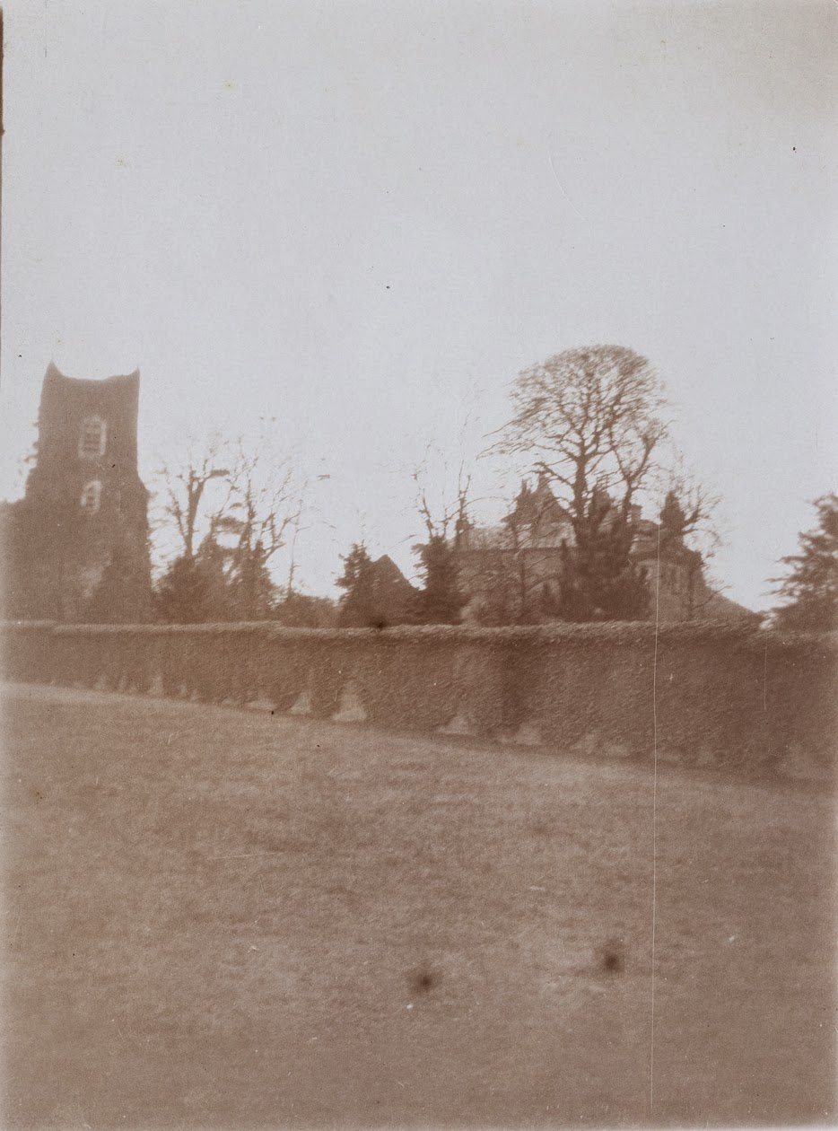 Edward Thomas 1913 In Pursuit of Spring.