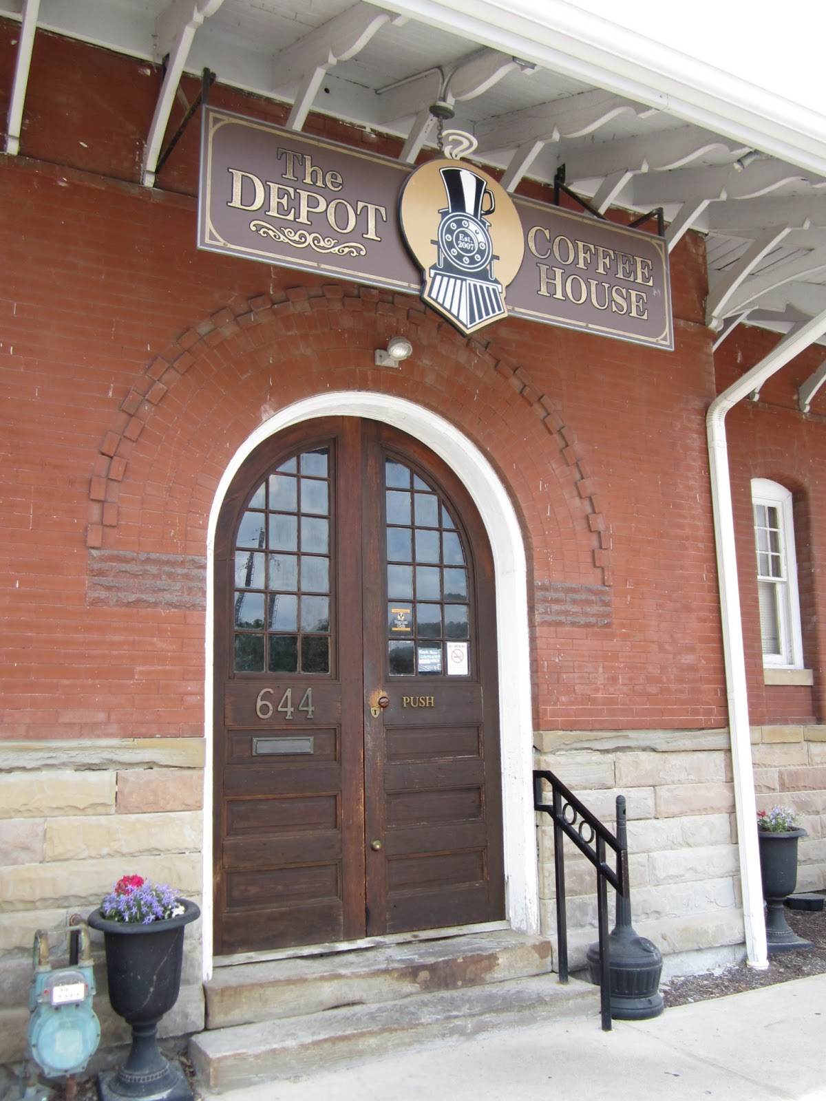 Cbus52 Columbus in a Year Boxcar & Coffee Depot Coffee House