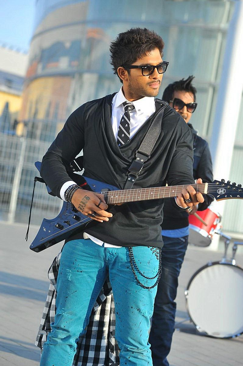 Allu Arjun Iddarammayilatho