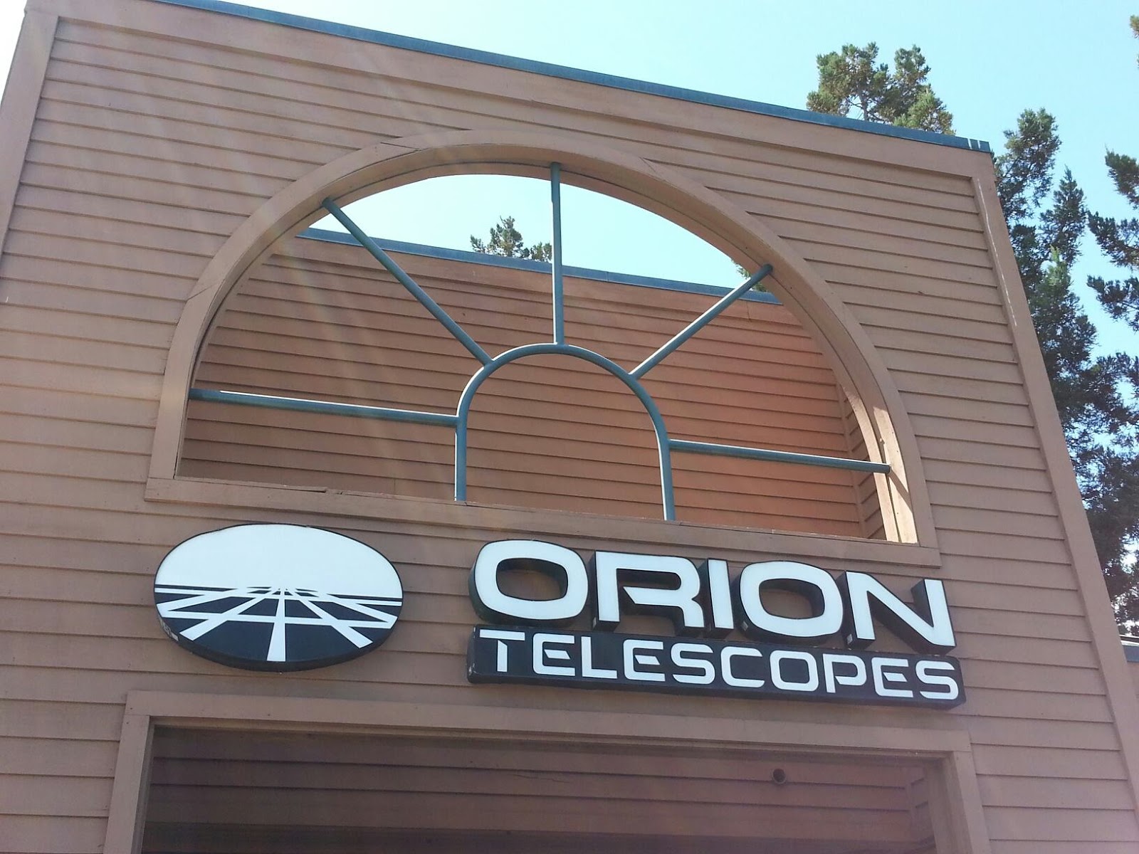 DarrenW AstroBlogger Orion telescopes...Oh how I love thee...