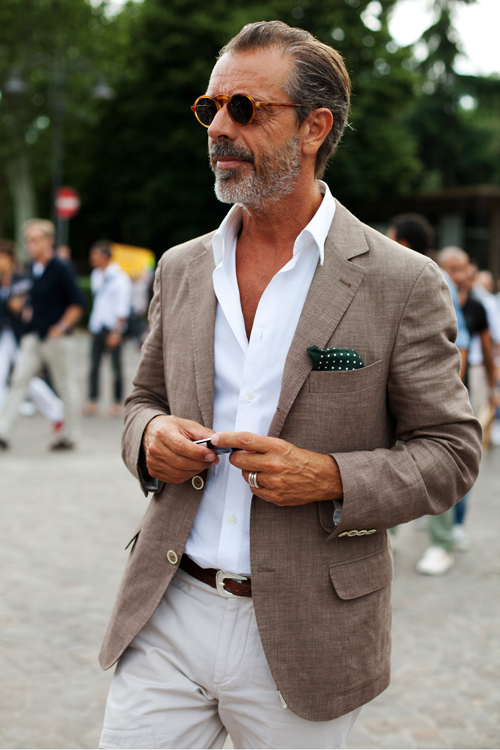 How to wear a square scarf male How to wear a square scarf male
