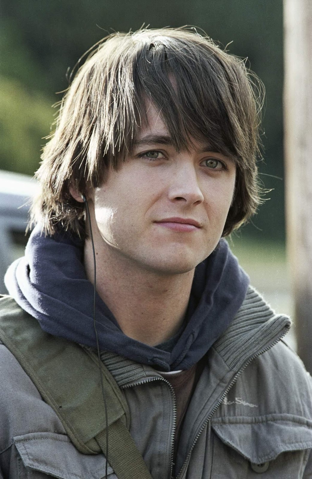 Justin Chatwin Photos | Tv Series Posters and Cast