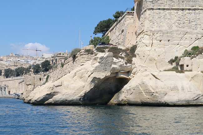mini water caves in malta