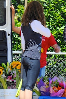 Mila Kunis Candids Mila Kunis Candids