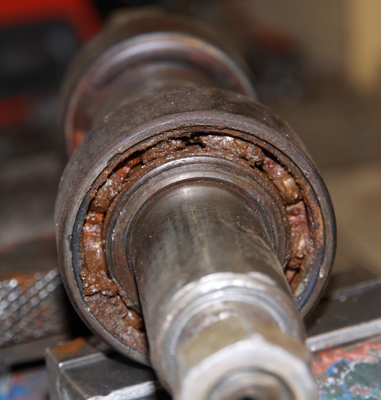 ALVIS SABRE Restoration. Cooling Fan Bearings & Blades Replaced