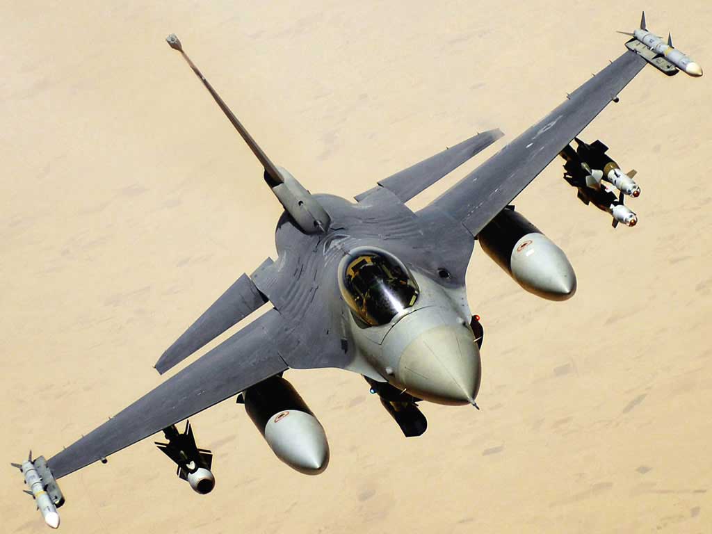 http://4.bp.blogspot.com/-RncMJwtxpr4/T84enSk8c1I/AAAAAAAAFus/t4LBcWAO9Yo/s1600/f-16-fighting-falcon-military-aircraft-desktop-computer-wallpaper-a.jpg