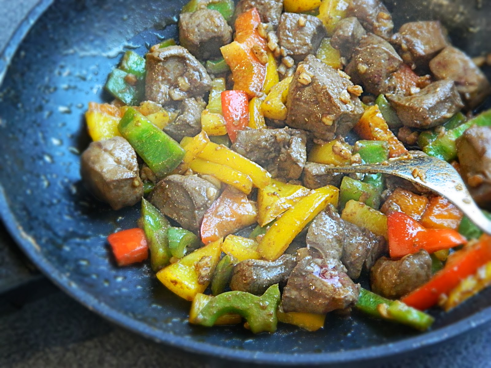 Dr Ola's kitchen Egyptian Beef Liver . Ägyptische Rinde Leber.