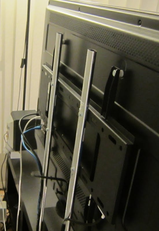 speaker wall mounts without drilling