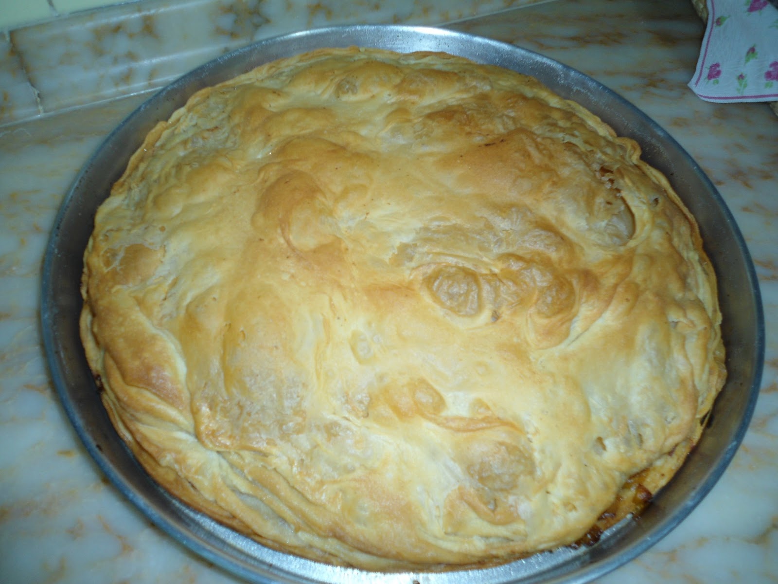 Ebruli Eller PIRASALI ARNAVUT BÖREĞİ