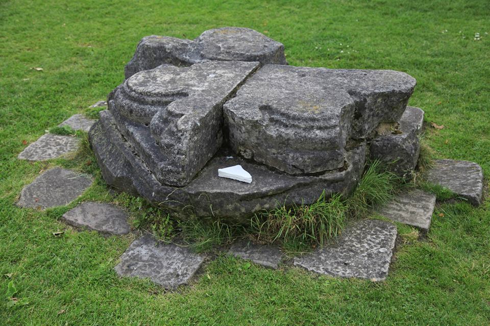 Karen Thompson, Ceramic Porcelain Sandwiches, York Curiouser. Museum Gardens. Photo: Ian McKinley. karent.co.uk