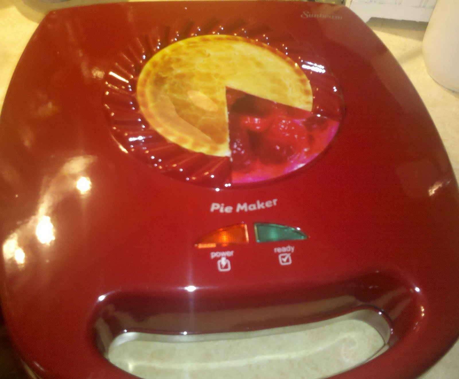 Pie Maker Machine