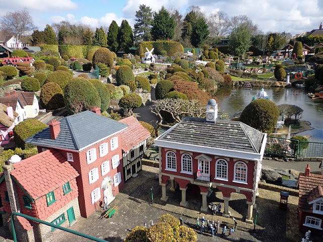 taman miniatur kota di inggris http://www.athba.net/