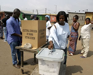 Oito candidatos disputam presidenciais do Ghana