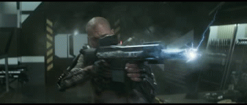 http://4.bp.blogspot.com/-RwMoinytFPU/Uh2XWEuCXqI/AAAAAAAAB_o/dbj97Ec1clg/s1600/elysium-new-gif-guns1.gif