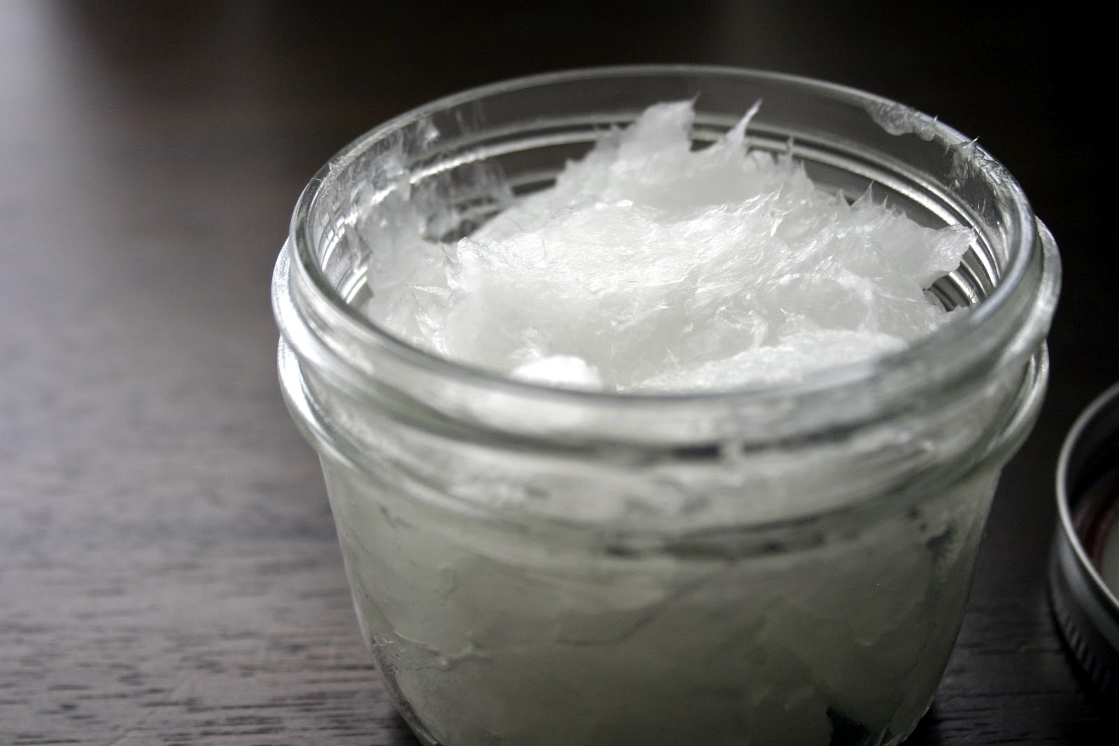 Deelicious Sweets Beauty Talk Coconut Oil and Perioral Dermatitis