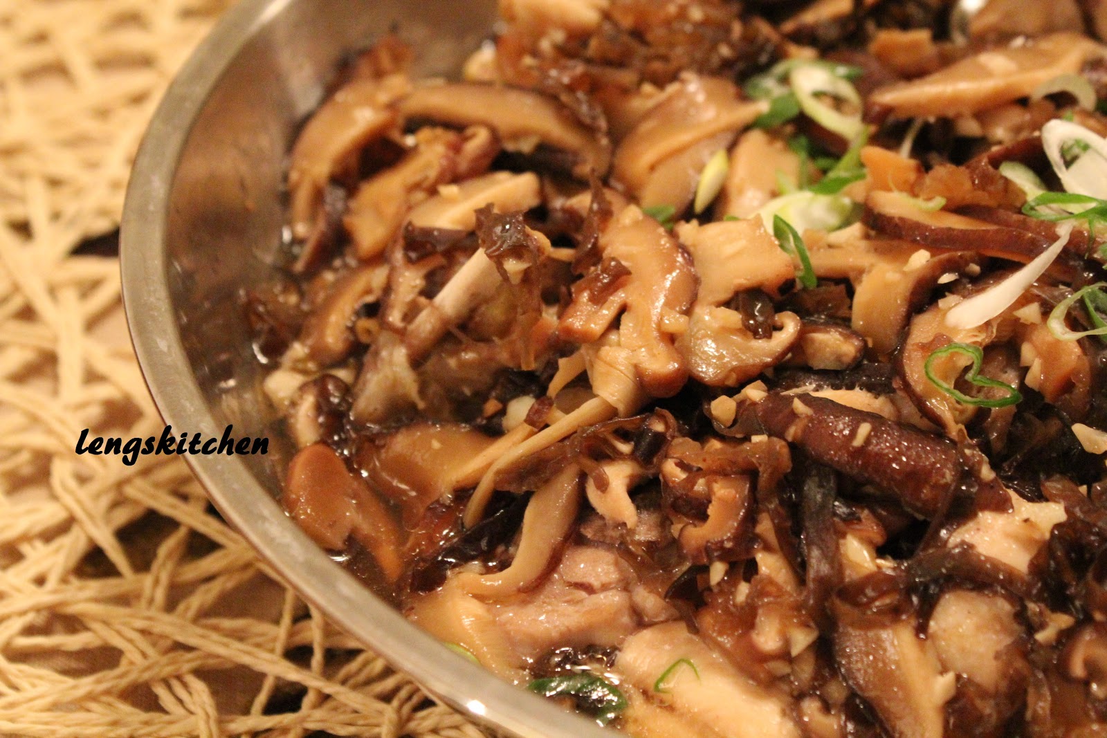 Kitchen Chaos Steamed Chicken with Dried Lily Buds, Wood Ear Fungus