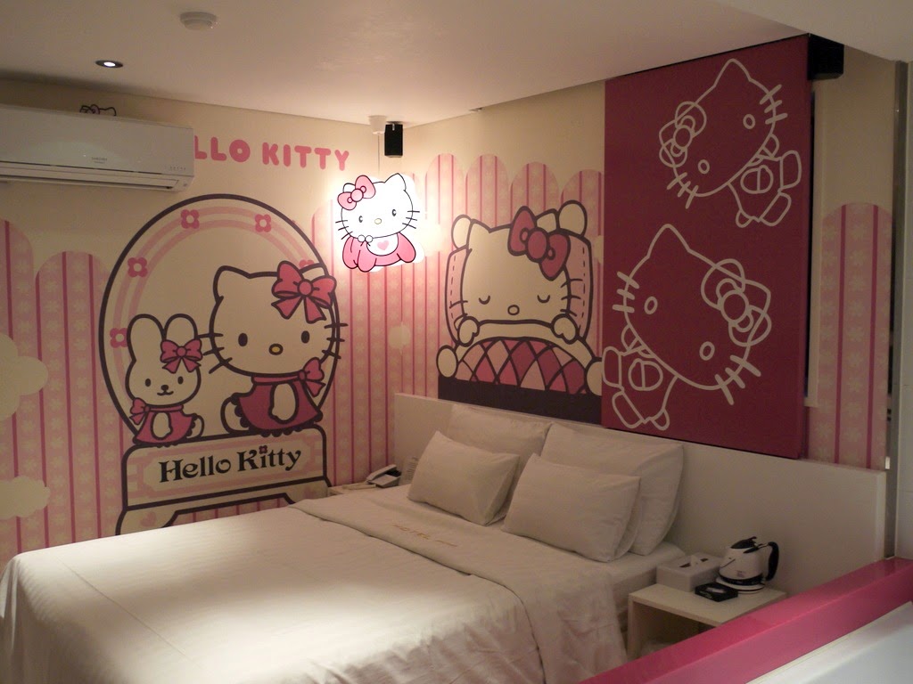Kamar Tidur Hello Kitty Warna Ungu Desain Rumah Natural Modern