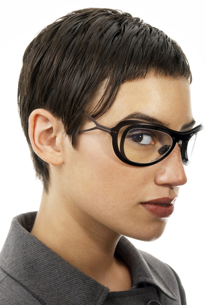 http://4.bp.blogspot.com/-RyWqf_idSH0/ThW9-uLSwSI/AAAAAAAABT4/AJLQWe0j7MQ/s1600/parasite-eyewear-glasses-he.jpg