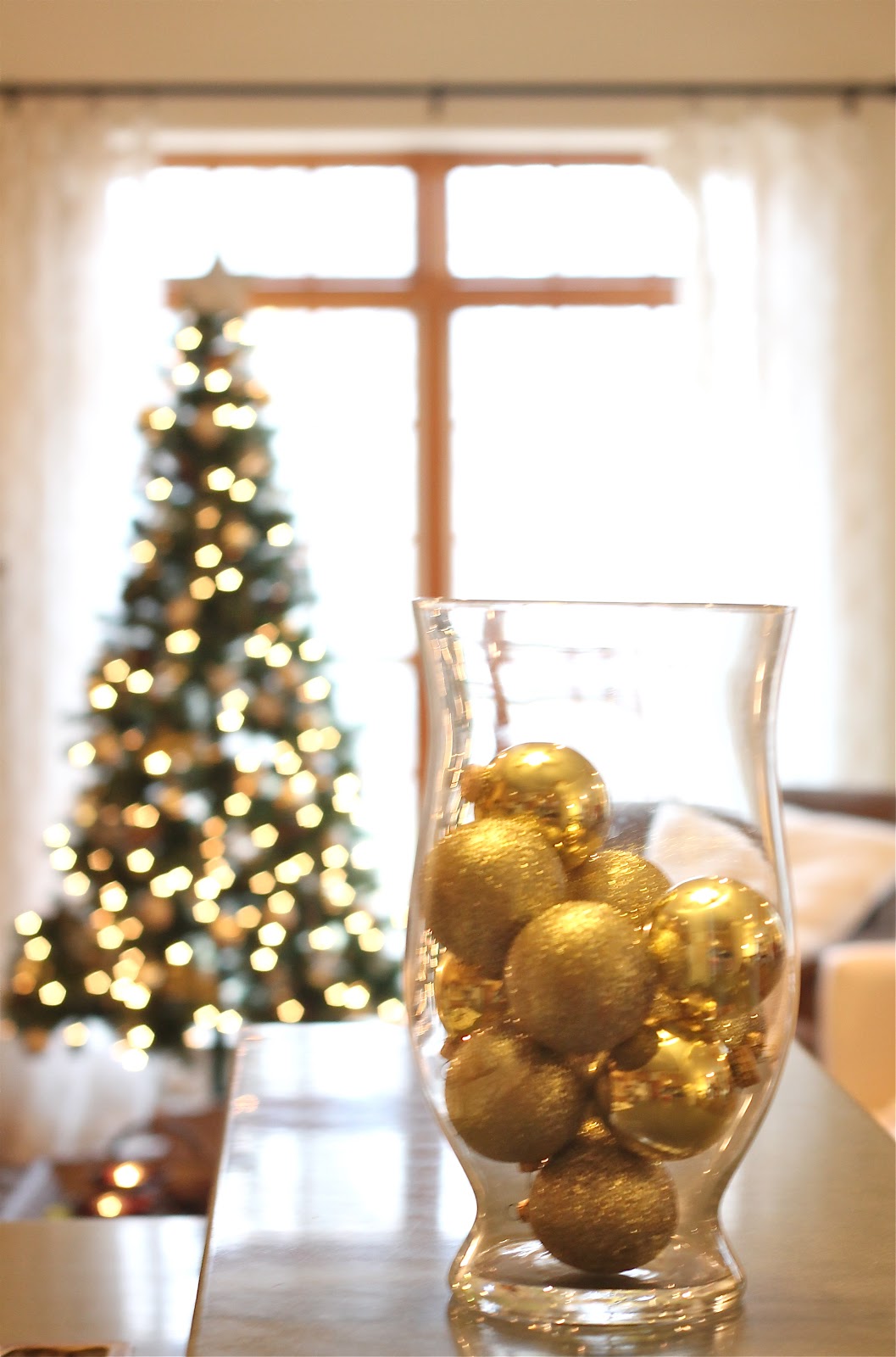 Holiday Decor easy and inexpensive ways to decorate for the holidays