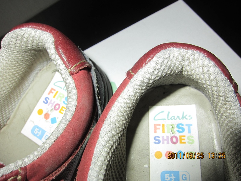 CHILD'S HEAVEN ONLINE STORE Clarks baby first shoeswith lights