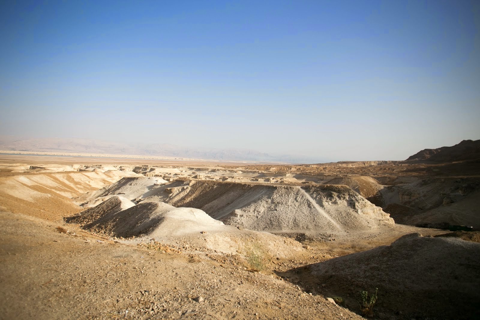 Poustni oblast kolem Masady