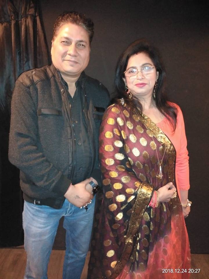 अर्चना सिंह (लता मंगेशकर) जी के साथ संजय कुमार गिरि