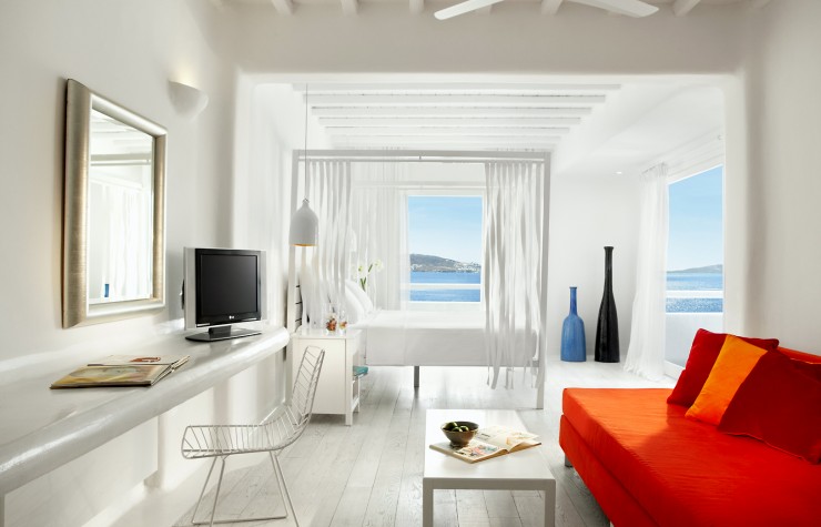 Elegant Summer Vacation in Splendid Cavo Tagoo Resort, Hellas (Greece) Elegant Summer Vacation in Splendid Cavo Tagoo Resort, Hellas (Greece)