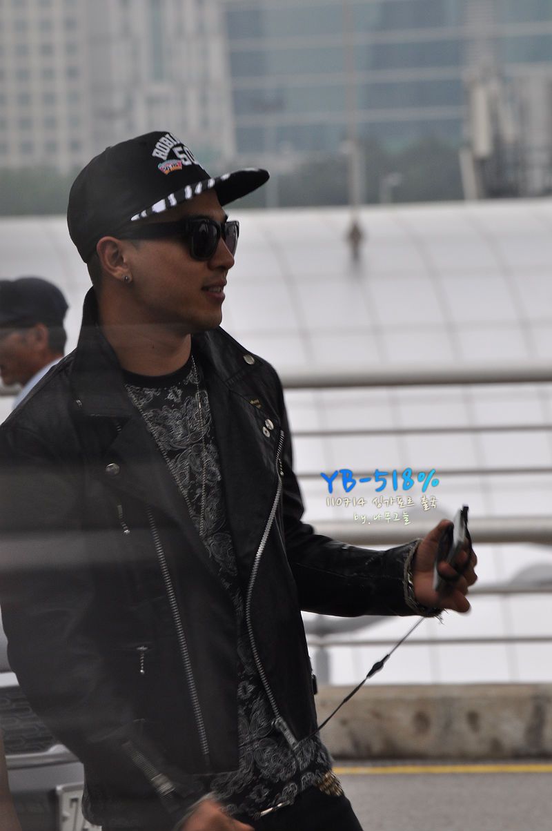 [Fancams/Pics] BB llendose de Singapur Taeyang+incheon+airport+3